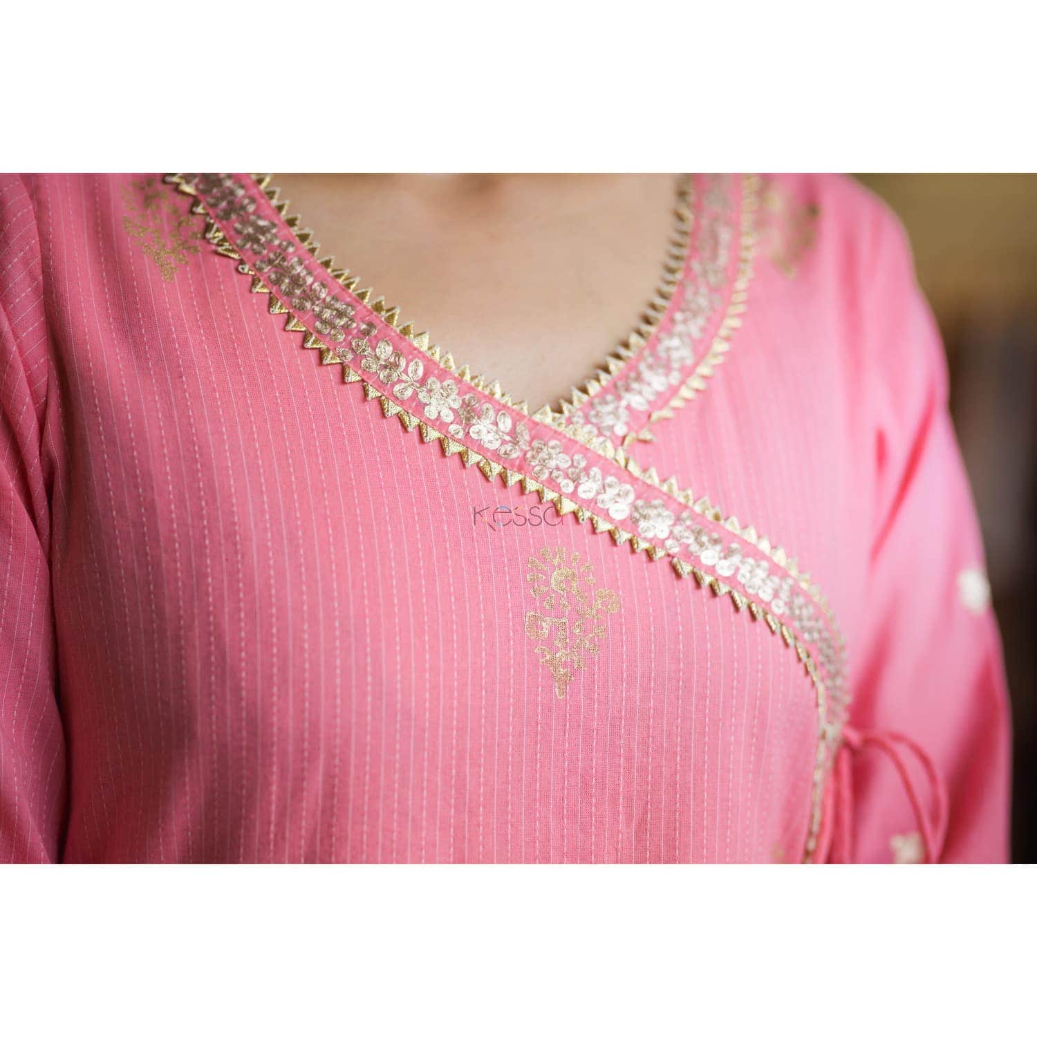 Image for Ws311 Pittan Gotta Work Pink Kurta Closeup