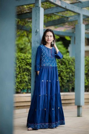 Image for Kusvaa Sr40 Indigo Cotton Dress Side