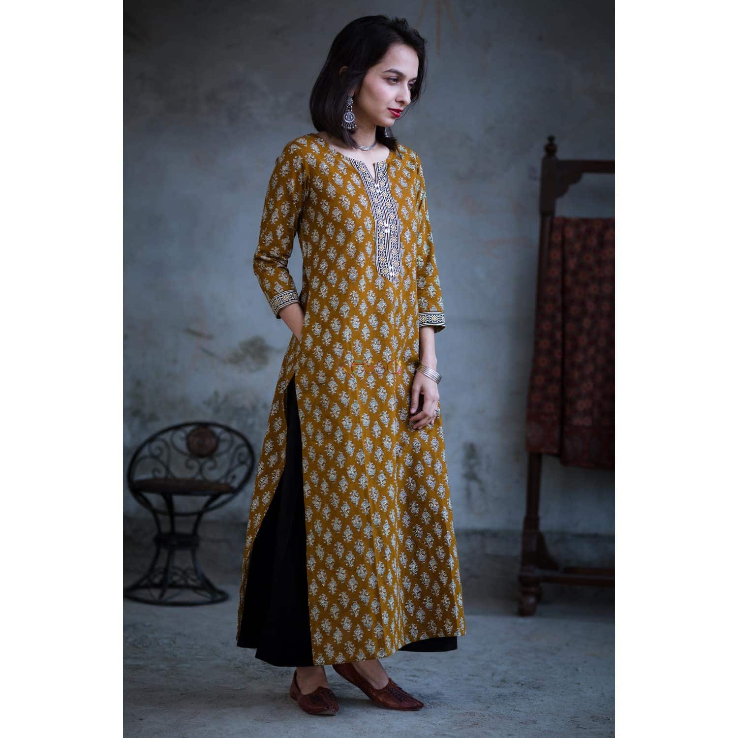 Image for Kusvaa Ws372 Small Butti Mustard Regular Wear Kurta Side
