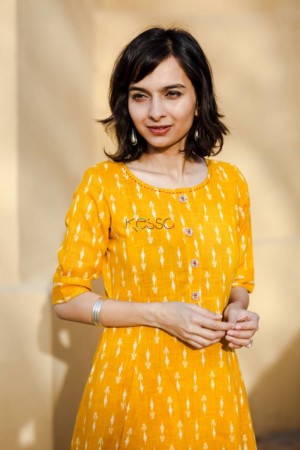 Image for Dandelion Ikat Print A Line Closeup
