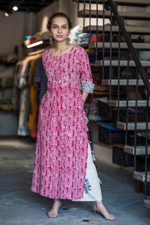 Image for Red And White Blockprint Kurta With Tussle Pocket