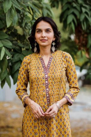 Image for Mustard Printex Kurta Closeup