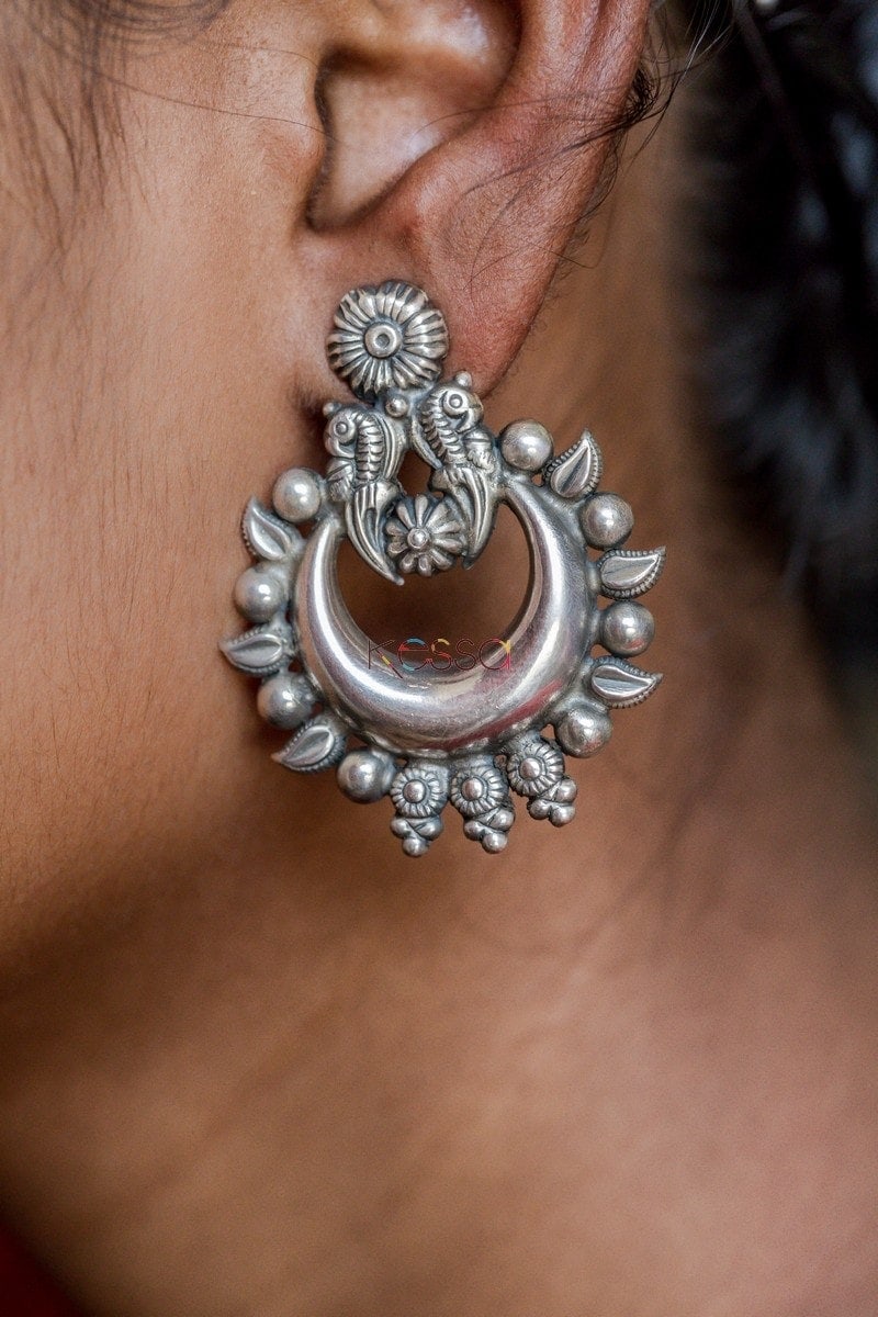 Image for Kusvaa Kusum Kt68 Parrot Motif Silver Earings Closeup