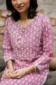 Image for Kusvaa Wa283a Pearly Purple Handblock Straight Fit Kurta Closeup