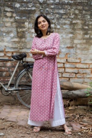 Image for Kusvaa Wa283a Pearly Purple Handblock Straight Fit Kurta Featured