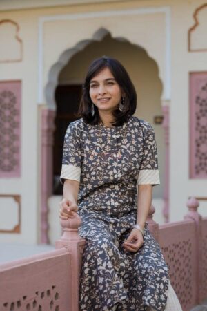 Image for Kusvaa Ws442 Black Cream Phool Jaal Kurta With Stripe Pants Closeup