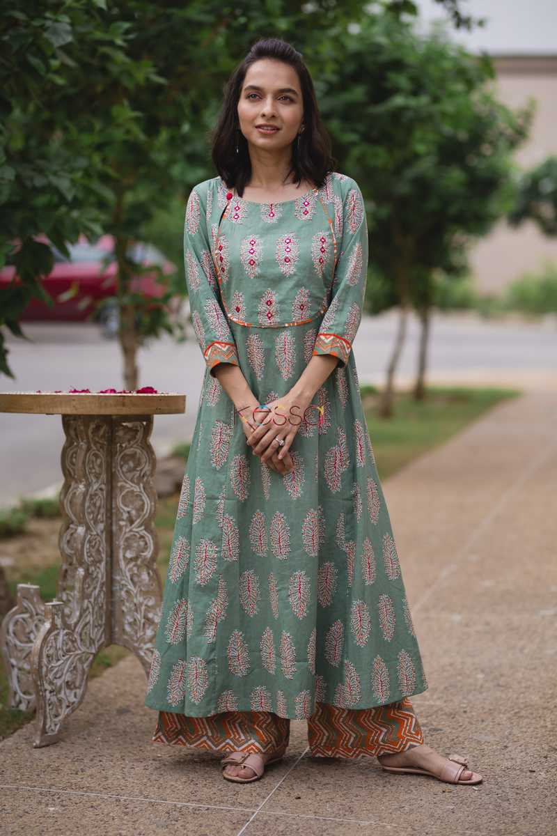 Image for Kusvaa Wa285a Paradise Green Hand Block Kurta With Chevron Pants Featured