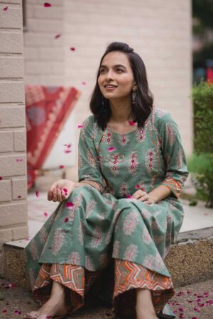 Image for Kusvaa Wa285a Paradise Green Hand Block Kurta With Chevron Pants Sitting