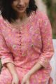 Image for Kusvaa Ws449 Brick Pink Orange Phool Jaal Kurta Closeup