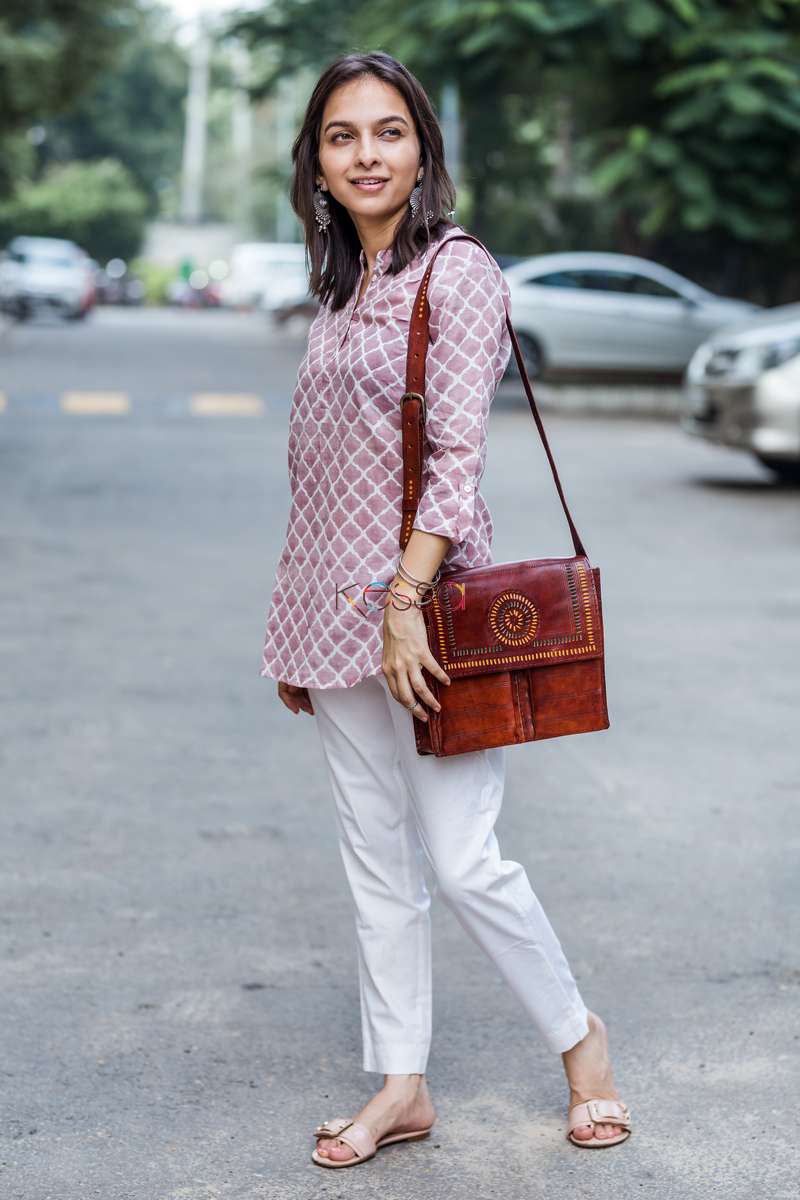Image for Kusvaa Sd Short Dark Purple Kurti Side