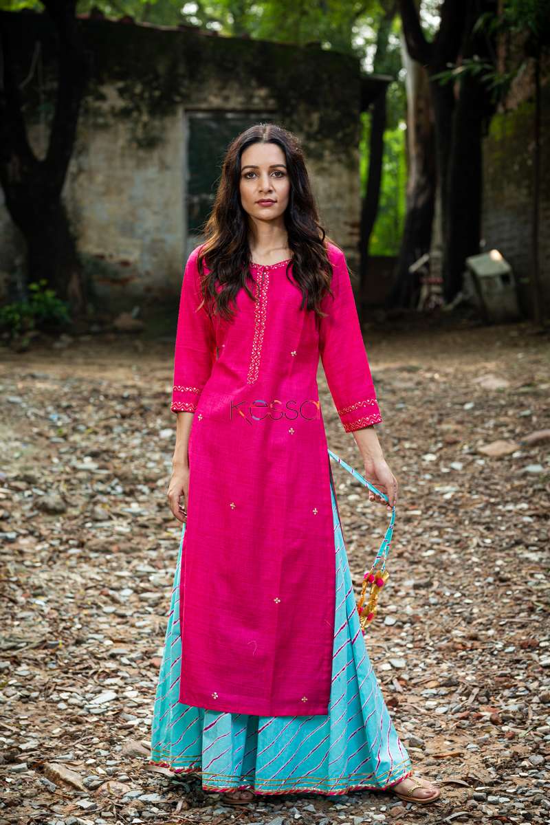 Image for Ws Pink Mahi Silk Sitara Work Straight Kurta Featured