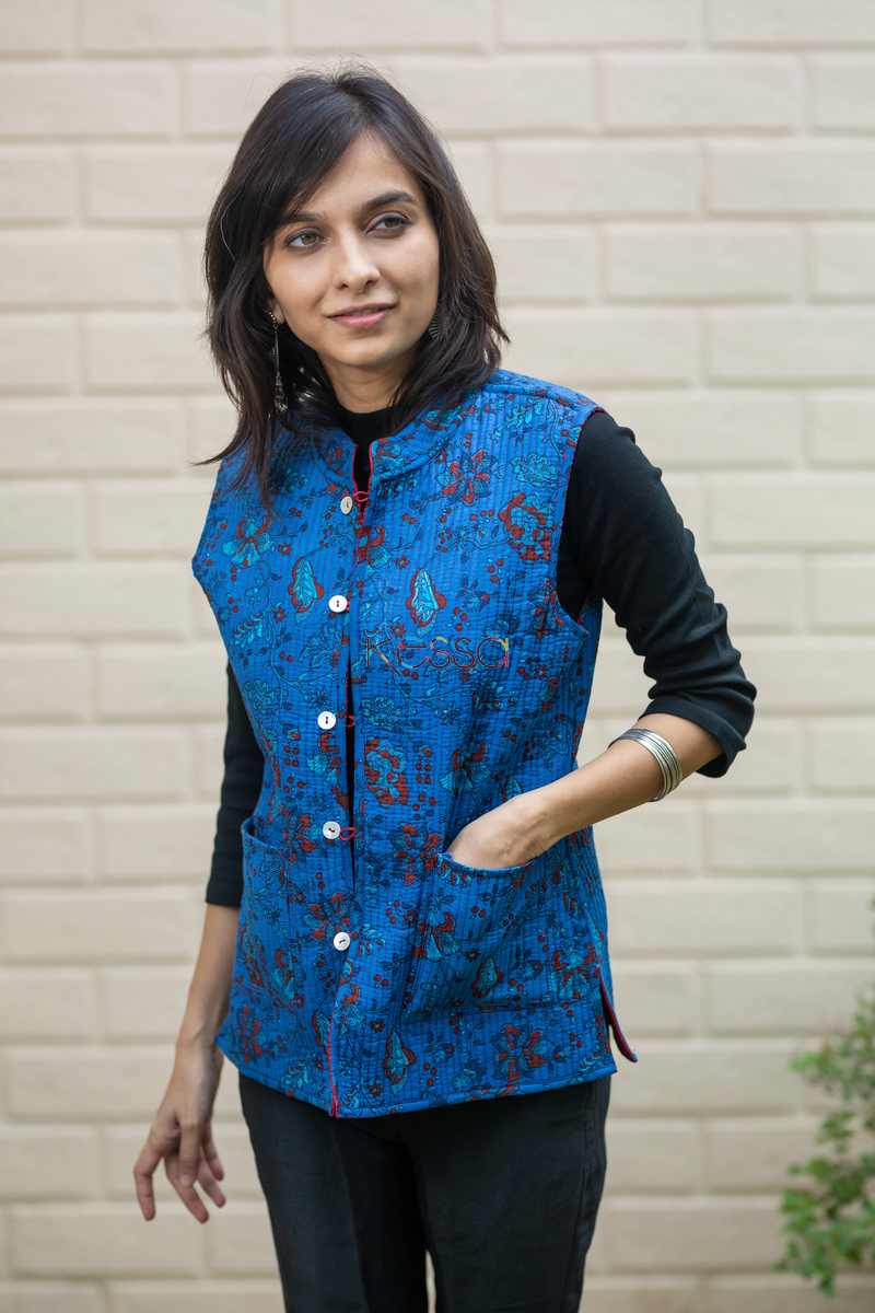 Image for Kusvaa Sj18 Carnation Red And Blue Silk Half Jacket Side