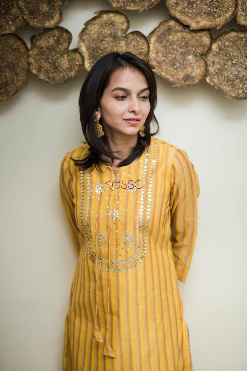 Image for Kusvaa Ws491 Tulip Tree Chanderi Kurta Closeup 2