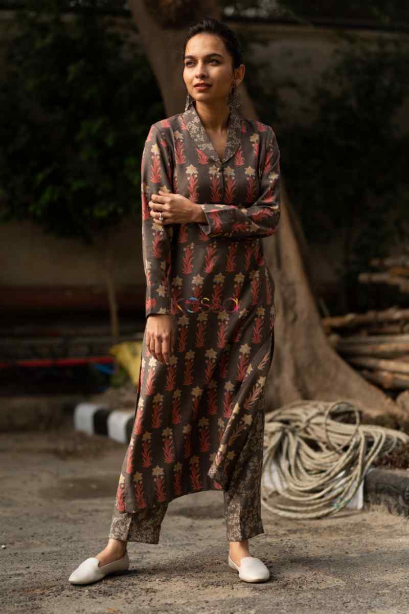 Image for Kusvaa Kc41 Roman Coffee Spun Kurta Pant Set Front 3
