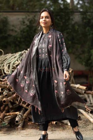 Image for Kusvaa Kuoj100 Fuscous Gray A Line Semi Pashmina Kurta Stole Set Featured