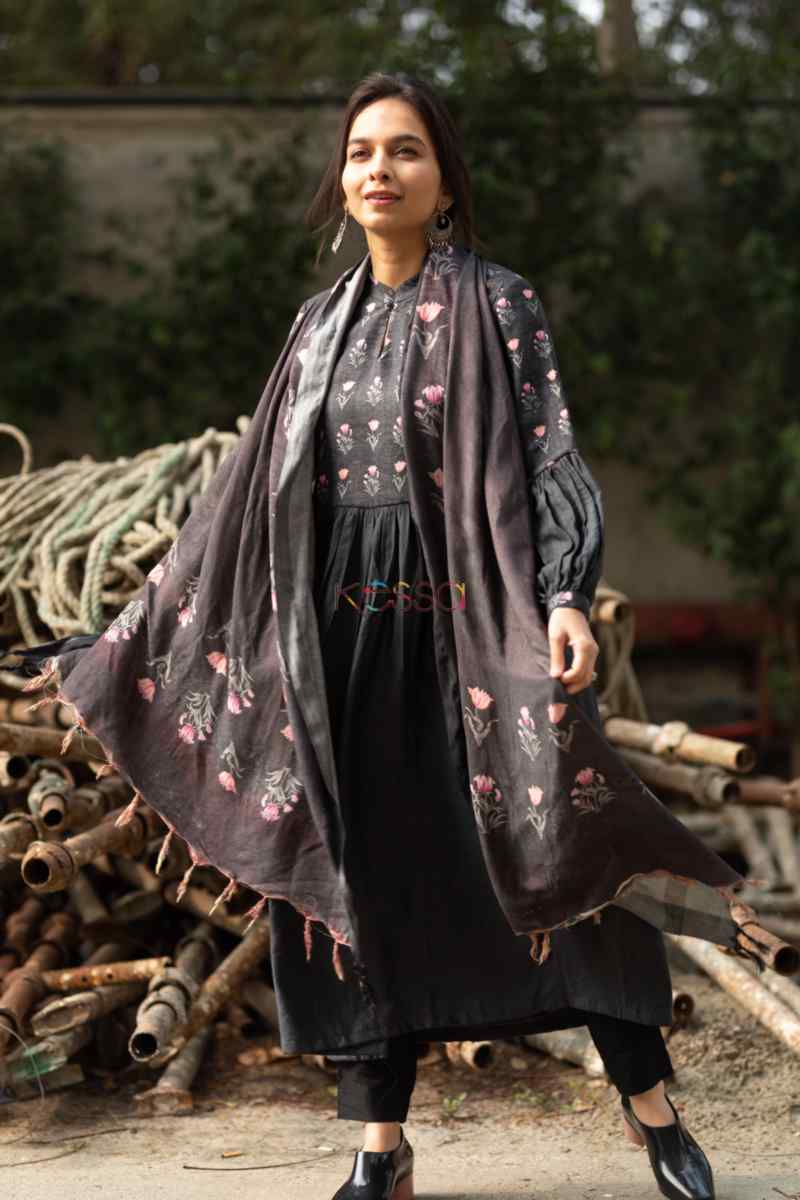 Image for Kusvaa Kuoj100 Fuscous Gray A Line Semi Pashmina Kurta Stole Set Featured