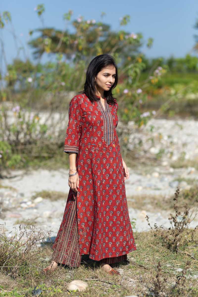 Image for Kusvaa Wa305a Apple Blossom Ajrakh Kurta Pant Set Side