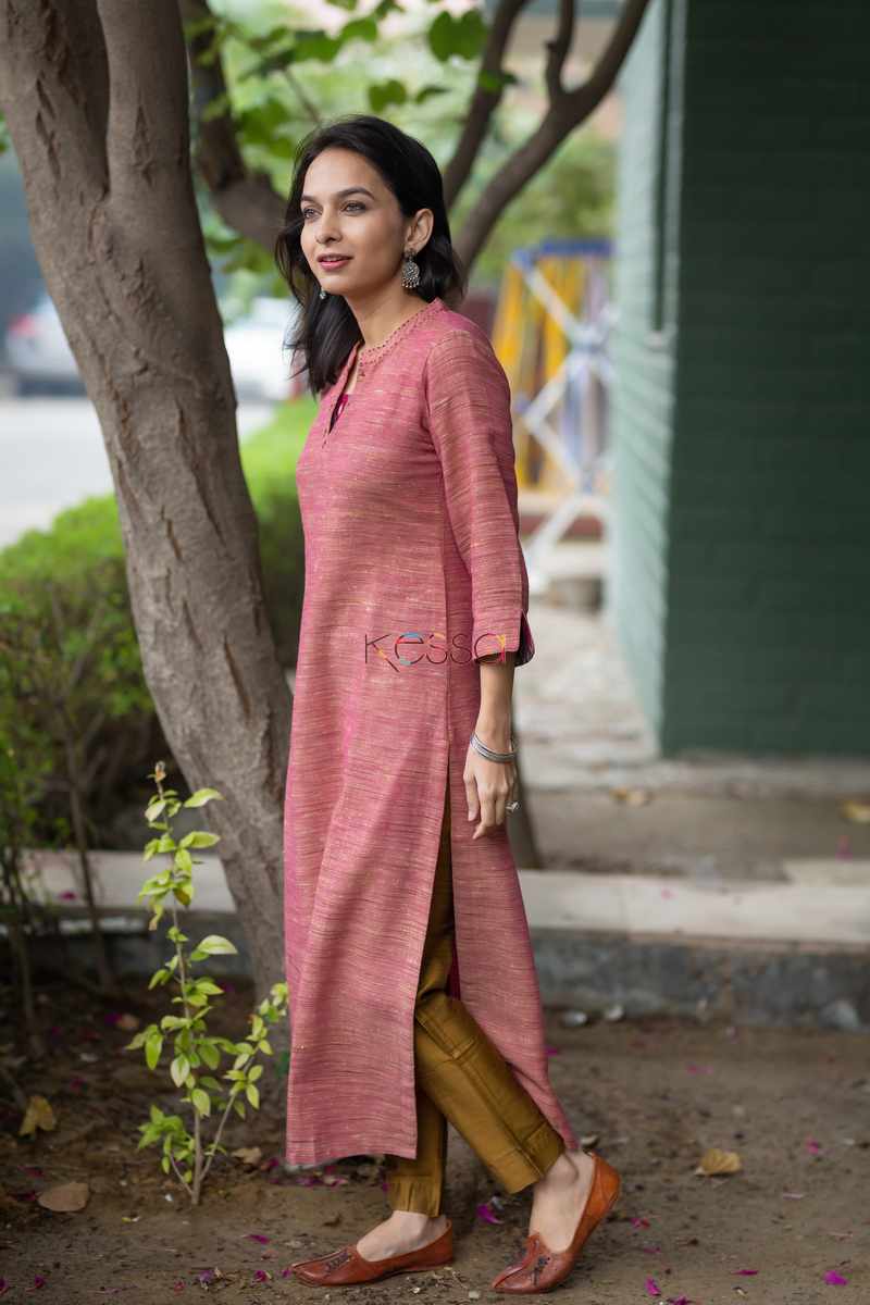 Image for Kusvaa Ws493 Petite Orchid Khadi Silk Kurta Side