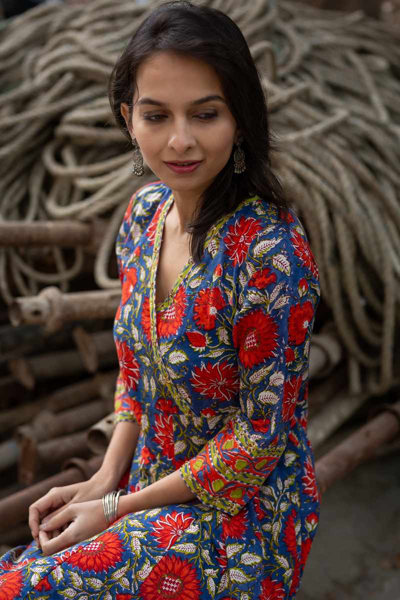 Image for Kusvaa Wsr80 Mariner Blue And Red A Line Kurta Closeup 2