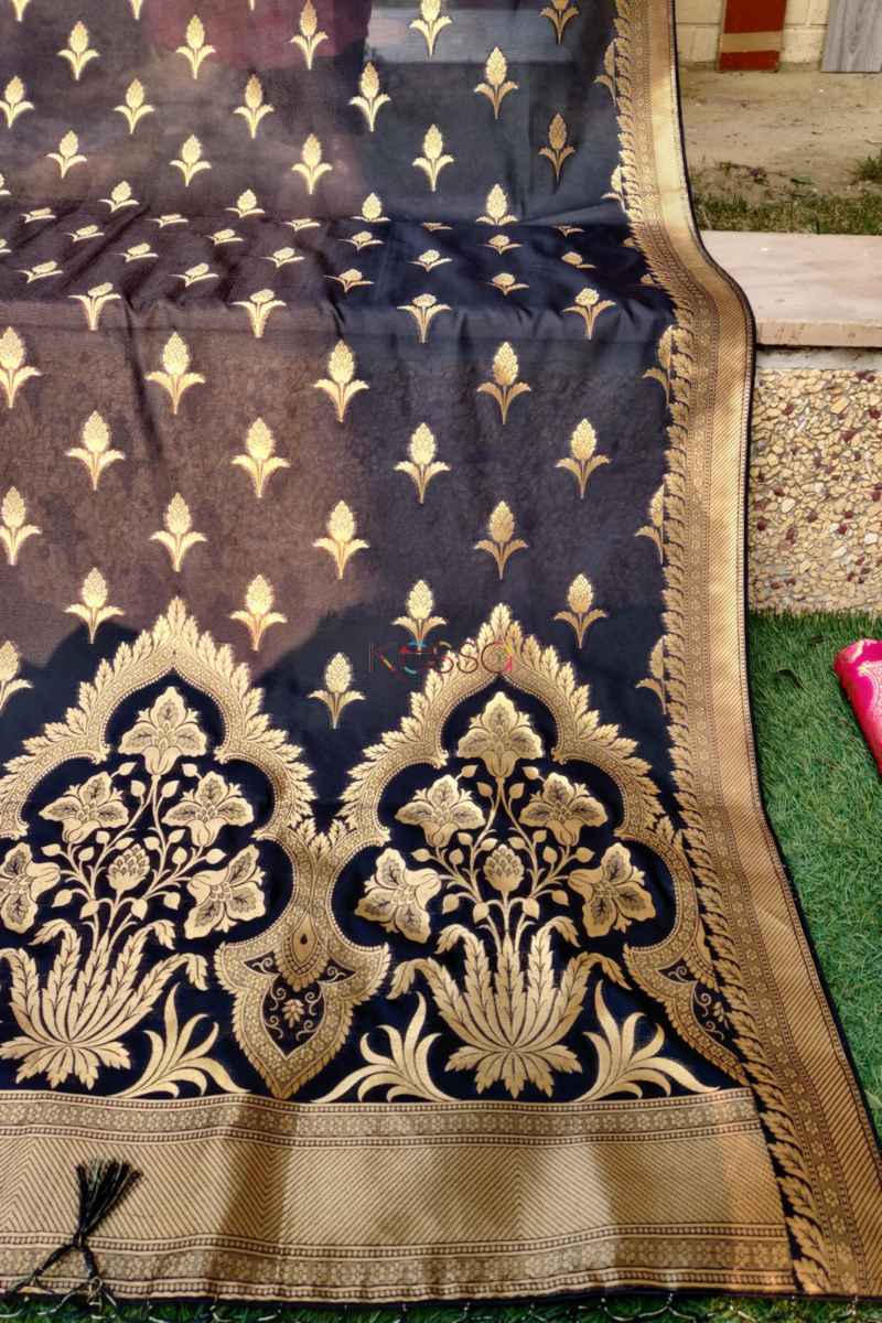 Image for Kusvaa Kudu63 Dark Blue Banarsi Jaal Dupatta Front