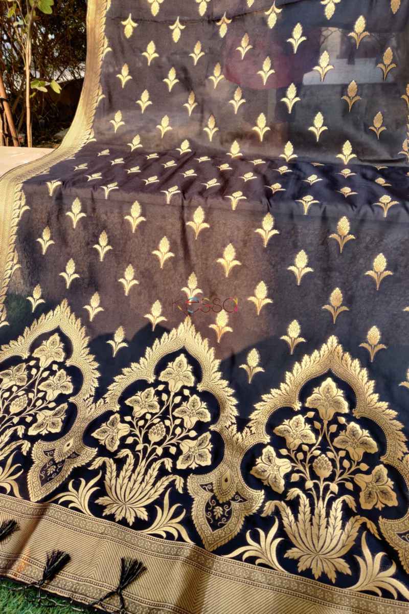 Image for Kusvaa Kudu63 Dark Blue Banarsi Jaal Dupatta Side