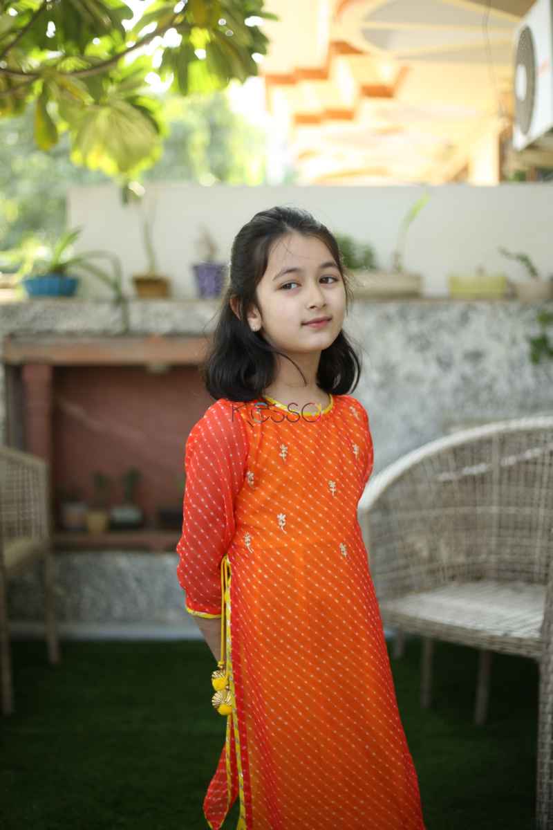 Image for Kusvaa Wsk34 Tango Lehriya Kids Dress Side 2