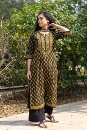 Image for Kusvaa Wa310a Black And Green Regular Wear Kurta Featured