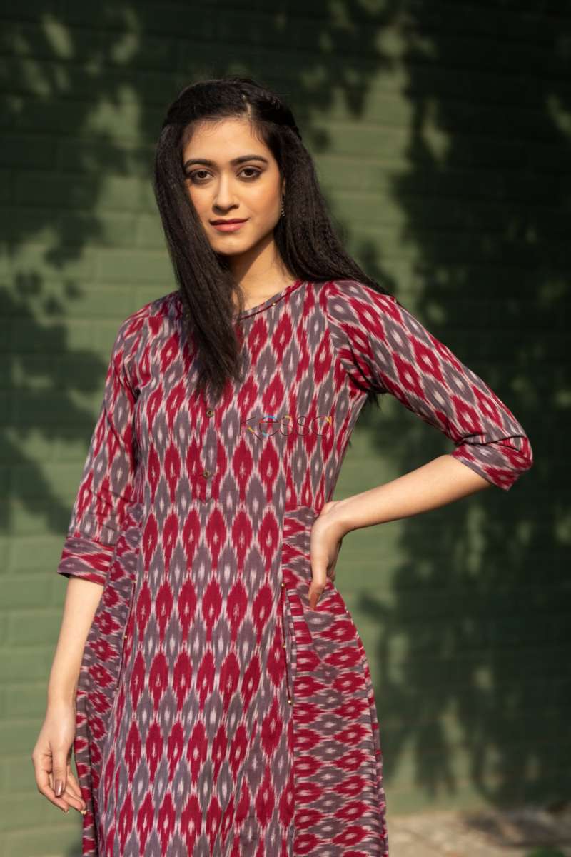 Image for Kusvaa Ws521 Dark Tan And Grey Ikat A Line Kurta Closeup 2