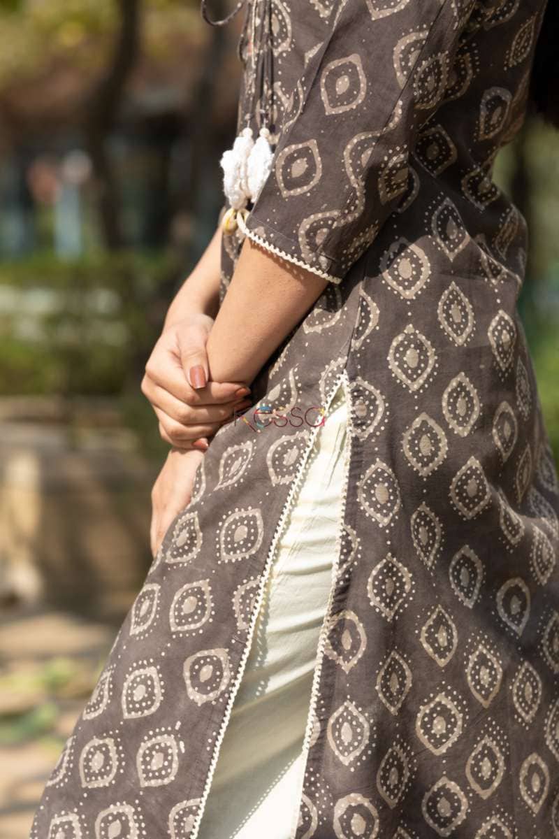 Image for Kusvaa Ws523 Dabu Print Straight Kurta Side Cut