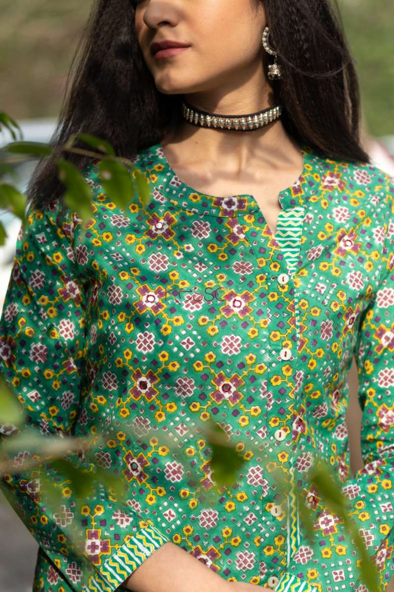 Image for Kusvaa Wsr85 Patola A Line Kurta Closeup