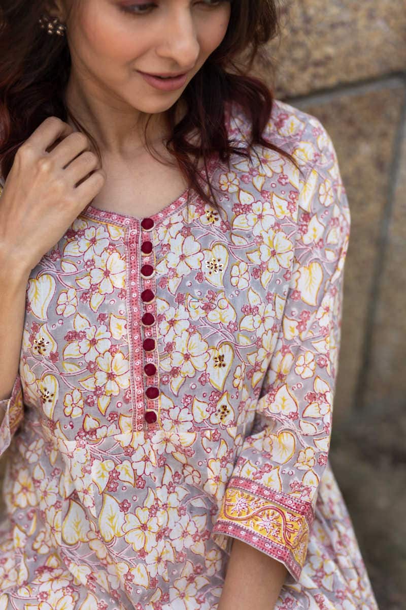 Image for Kusvaa Wsr89 Sublime Hand Block Printed Kurta 10