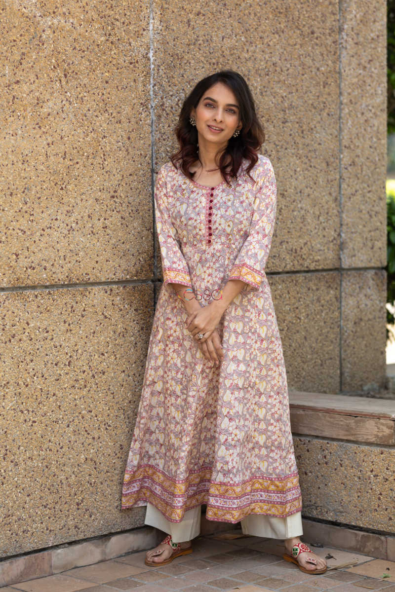 Image for Kusvaa Wsr89 Sublime Hand Block Printed Kurta 2