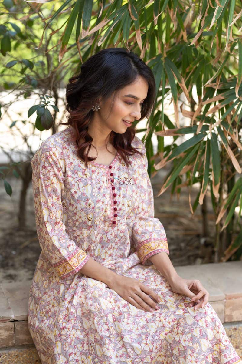 Image for Kusvaa Wsr89 Sublime Hand Block Printed Kurta Featured