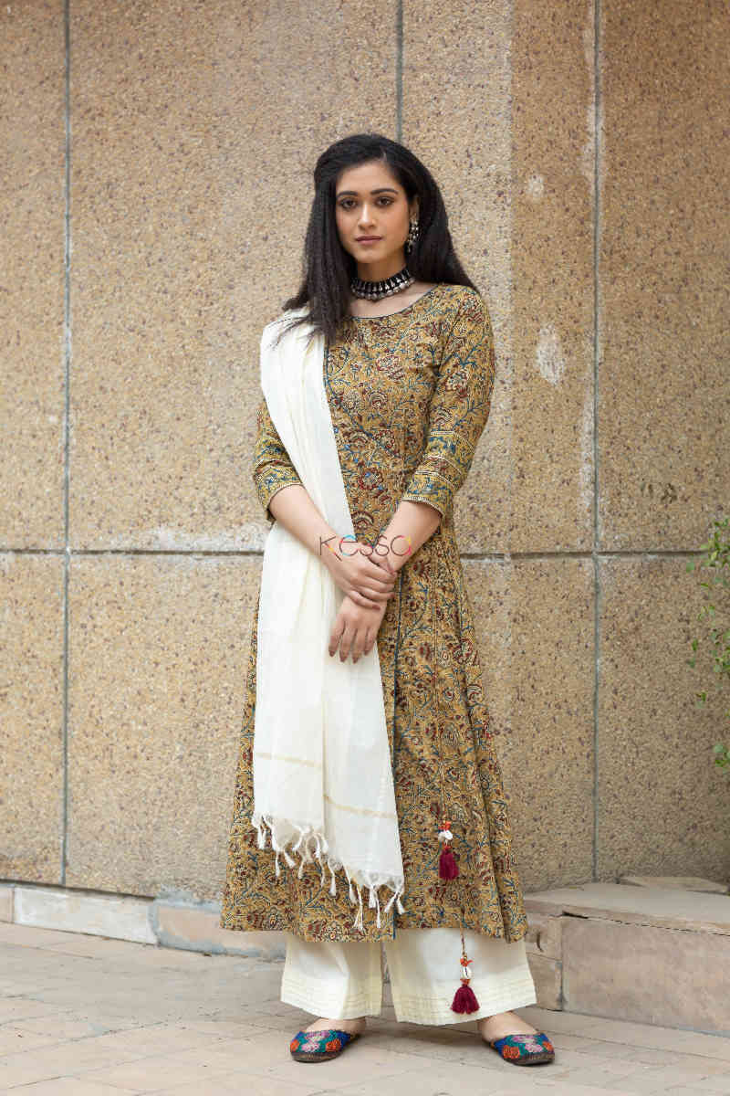 Image for Ws530 Kusvaa Tie Up Kalamkari Print Kurta Dupatta