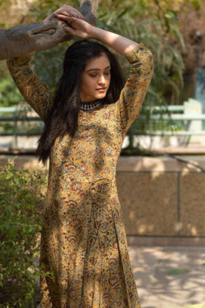Image for Ws530 Kusvaa Tie Up Kalamkari Print Kurta Featured
