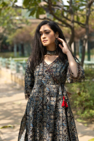 Image for Ws531 Kusvaa Coffee Turquoise Block Print Kurta Front Close