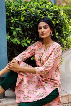 Image for Kusvaa Sa 01 Pink Bouquet Block Printed Kurta8