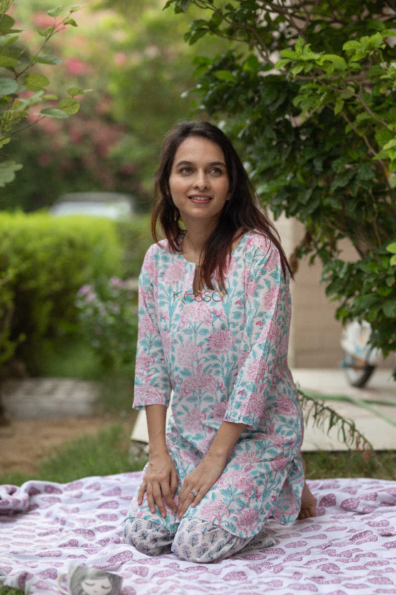 Image for Kusvaa De02 Turkish Rose And Blue Jammie 1