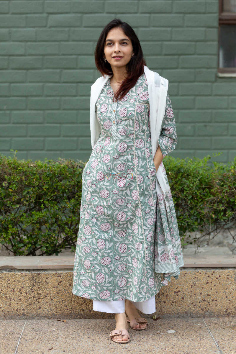 Image for Kusvaa Wsr92 Sublime Green Kurta Dupatta Set 5