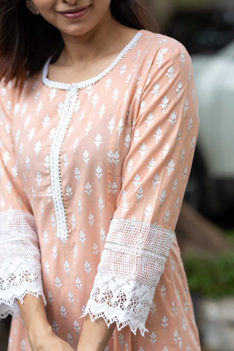 Image for Kusvaa Daf05a Tan Peach And White Kurta Pant Set Closeup