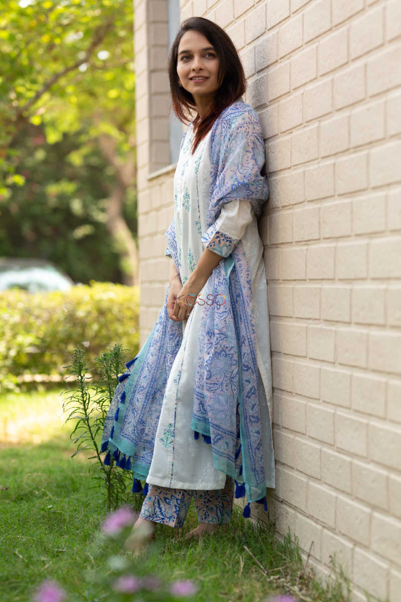 Image for Kusvaa Daf07 Cornflower Blue Full Set With Kota Doria Dupatta Look 2