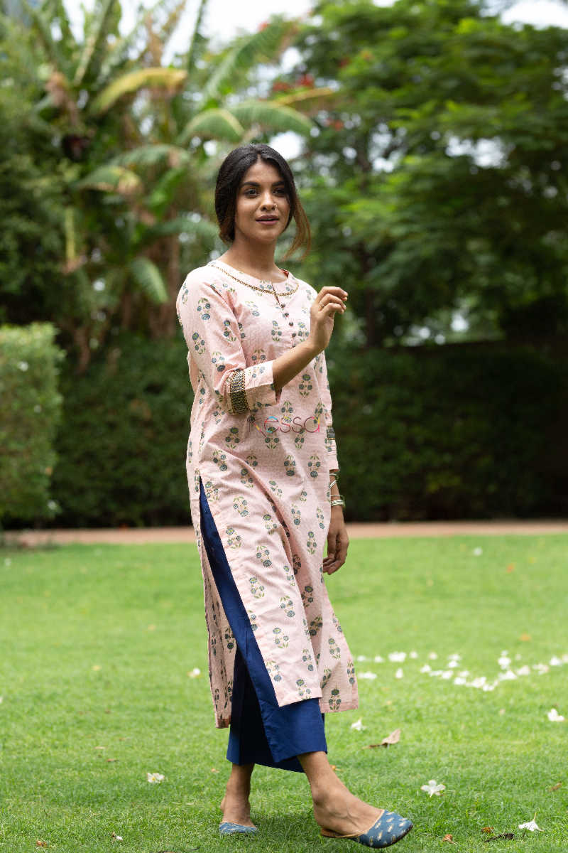 Image for Kusvaa Daf08 Rose Fog And Blue Gotta Kurta Side 1
