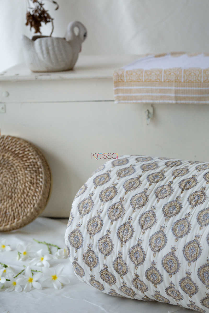 Image for Kusvaa Kaq13 Zorba Block Print Double Bed Quilt Featured