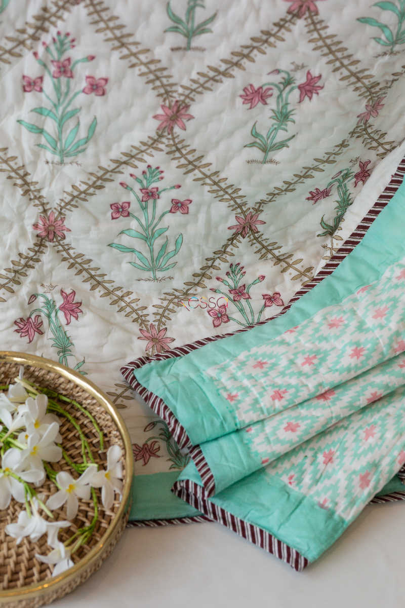 Image for Kusvaa Kaq15 Turquoise Mughal Print Double Bed Quilt Look 1