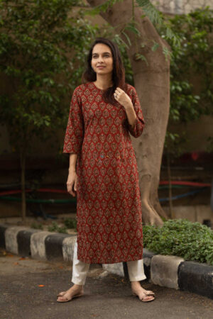 Image for Kusvaa Sa04 Maroon Straight Fit Kurta 1