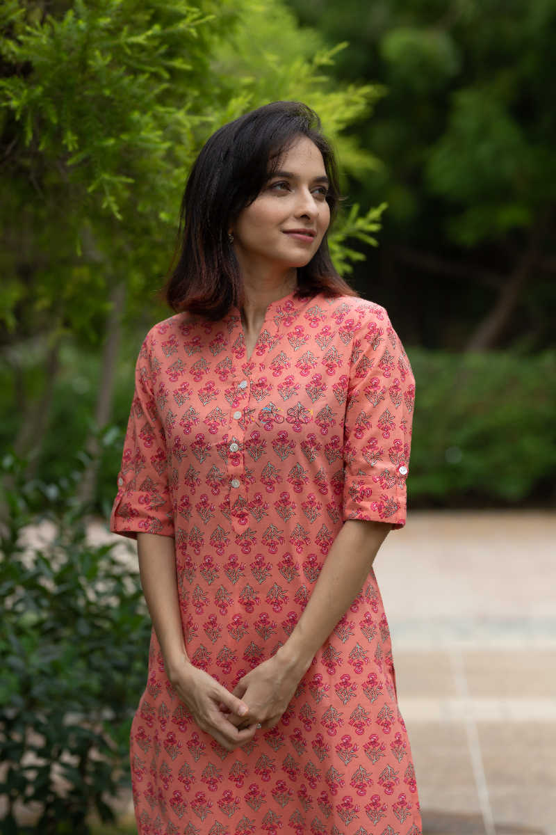 Image for Kusvaa Sa05 Chestnut Rose Regular Wear Kurta Closeup 2
