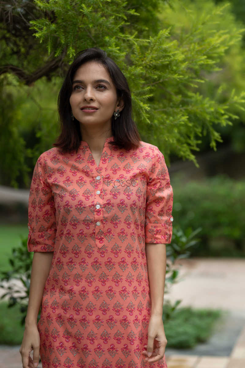 Image for Kusvaa Sa05 Chestnut Rose Regular Wear Kurta Closeup