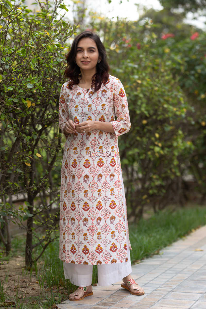 Image for Kusvaa Taf24 Deviant Screen Printed White Kurta Look