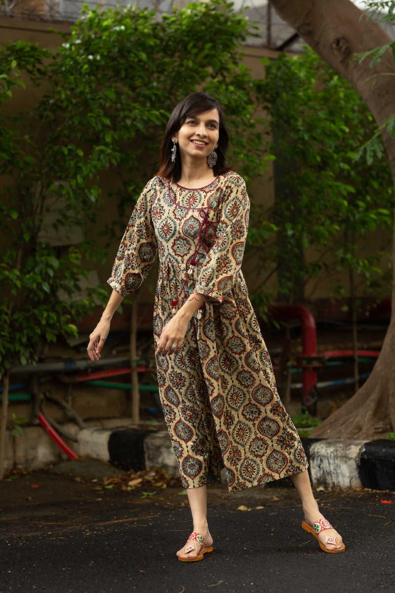 Image for Kusvaa Ws543a Ajrakh Angrakha Style Kurta Look 1