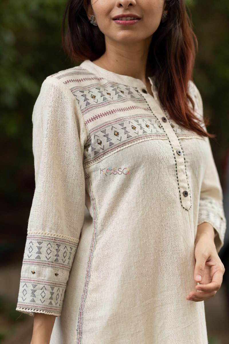 Image for Kusvaa Ws546 Cream South Cotton Kurta With Palazzo Closeup 1